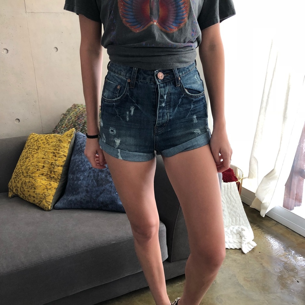 ONE X ONETEASPOON - NWT - Tuscany Denim Shorts